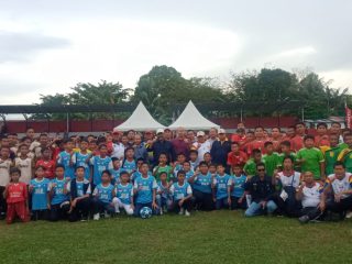 16 Tim Sepak Bola U-13, U-15 dan U-17 Bersaing di Liga Karimun Bangkit 2023