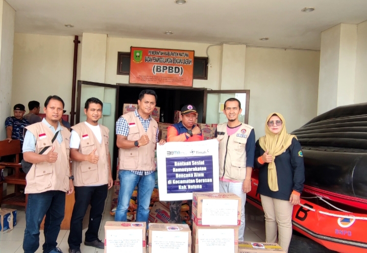 Peduli Sesama, PT Timah Tbk Kirim Paket Sembako dan Perlengkapan Balita ke Korban Longsor di Natuna.