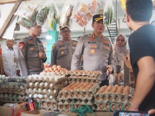 Jelang Ramadhan, Kapolres Karimun Pantau Harga Sembako.