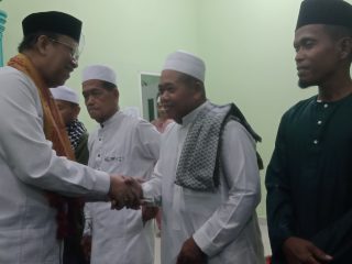 Safari Ramadhan, Anwar Hasyim Ajak Umat Muslim Tingkatkan Keimanan.