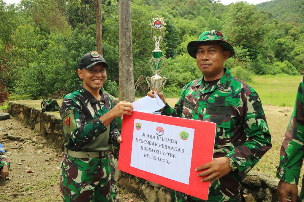 Unit Inteldim 0317/TBK meraih juara III lomba menembak perbakad Kodim 0317/TBK TW I TA 2023, di lapangan tembak Kipan-B Yonif RK 136/TS.