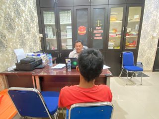 Sat Reskrim Polres Karimun mengamankan pelaku tindak pelecehan seksual terhadap pria berinisial BB (34), Sabtu (5/8/2023).