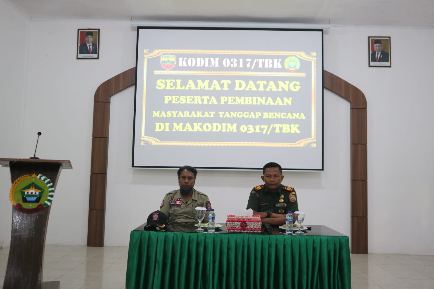 Kodim 0317/TBK memberikan pembinaan masyarakat terhadap tanggap bencana yang dilaksanakan di Aula Makodim 0317/TBK.