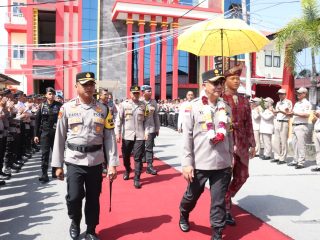 Kapolda Kepri Irjen Pol Drs. Yan Fitri Halimansyah, M.H. melaksanakan kunjungan kerja di wilayah Kabupaten Karimun, Senin (29/01/2024).