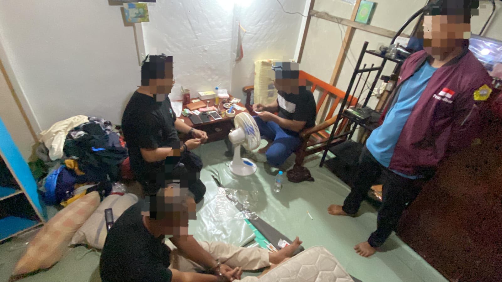 Satresnarkoba Polres Karimun bersama KPPBC Karimun ungkap kasus narkotika jenis sabu dan mengamankan 1 orang pria berinisial S (47) tahun.