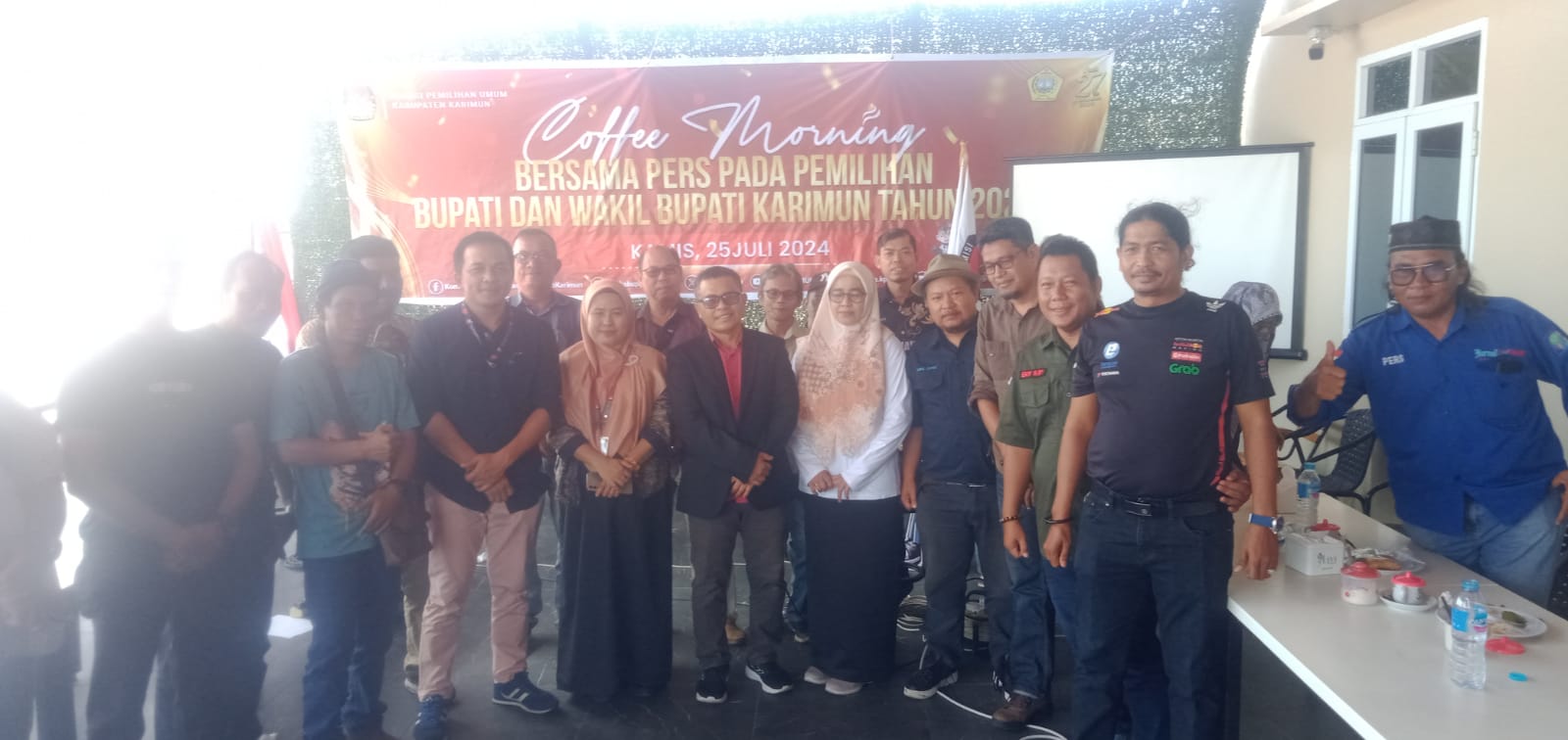 Komisi Pemilihan Umum (KPU) Kabupaten Karimun menggelar acara Coffe Morning bersama puluhan insan pers di Kabupaten Karimun.