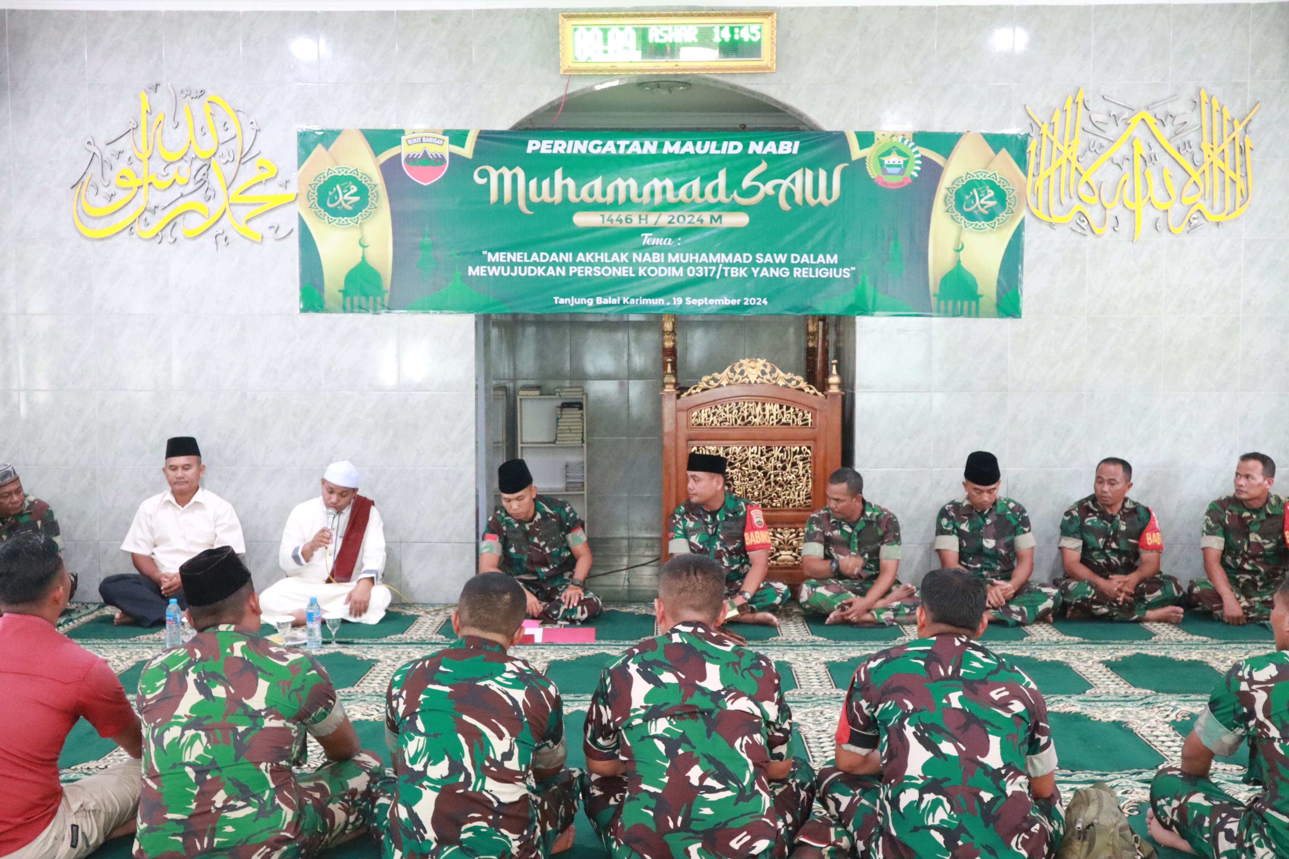 Kodim 0317/TBK menggelar peringatan Maulid Nabi Muhammad SAW 1446 H/2024 M di Masjid Al Muttaqin Makodim 0317/TBK.