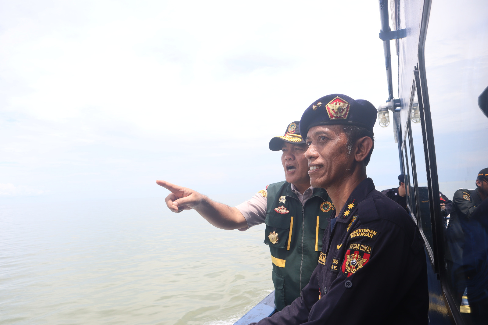 Barantin dan DJBC Khusus Kepri Patroli Laut Bersama di Pulau Terluar